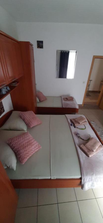 Apartment Narda Baska Voda Luaran gambar