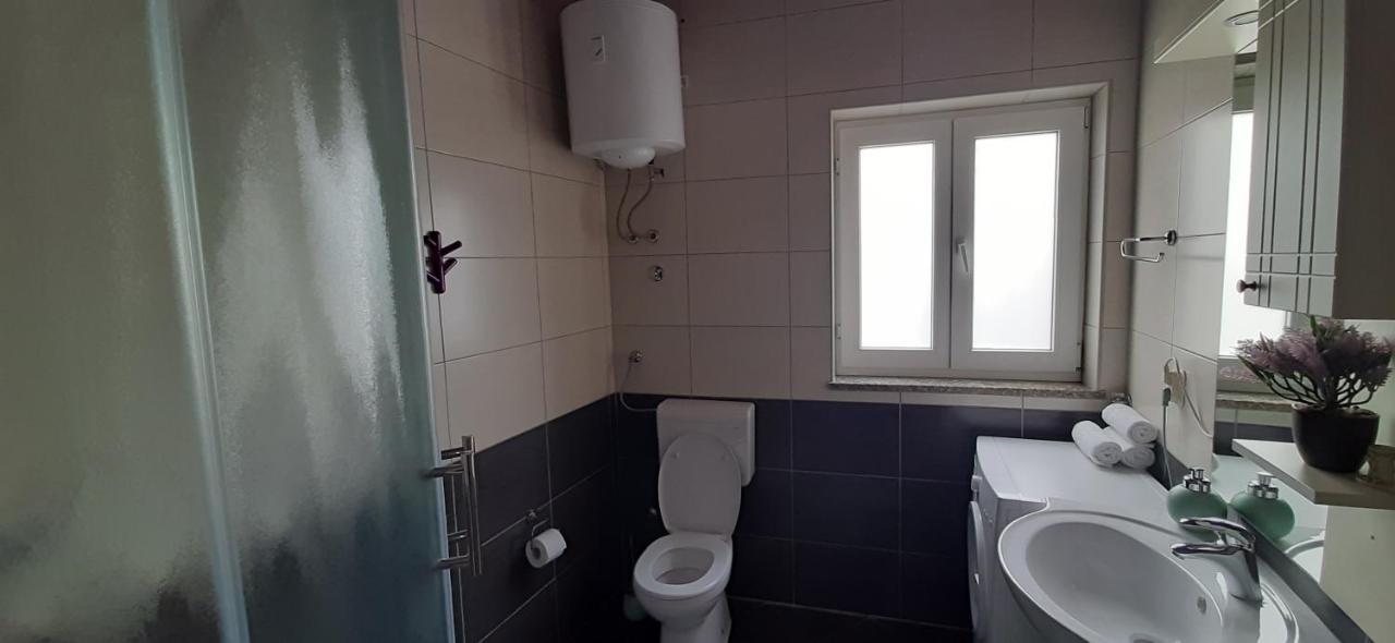 Apartment Narda Baska Voda Luaran gambar