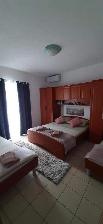 Apartment Narda Baska Voda Luaran gambar