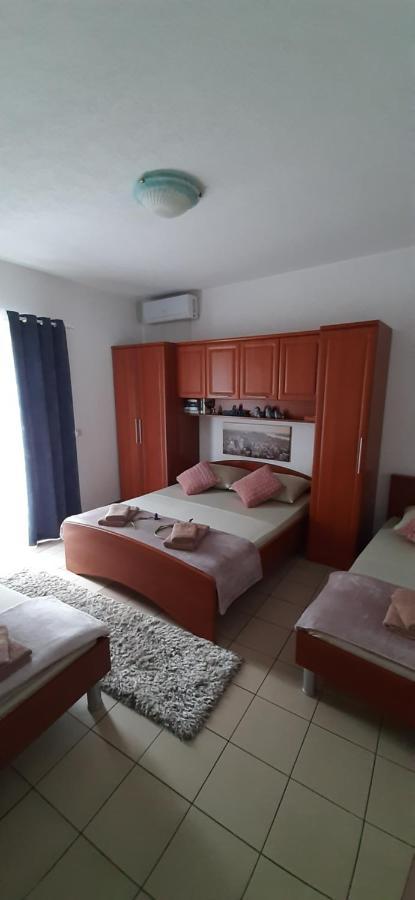 Apartment Narda Baska Voda Luaran gambar