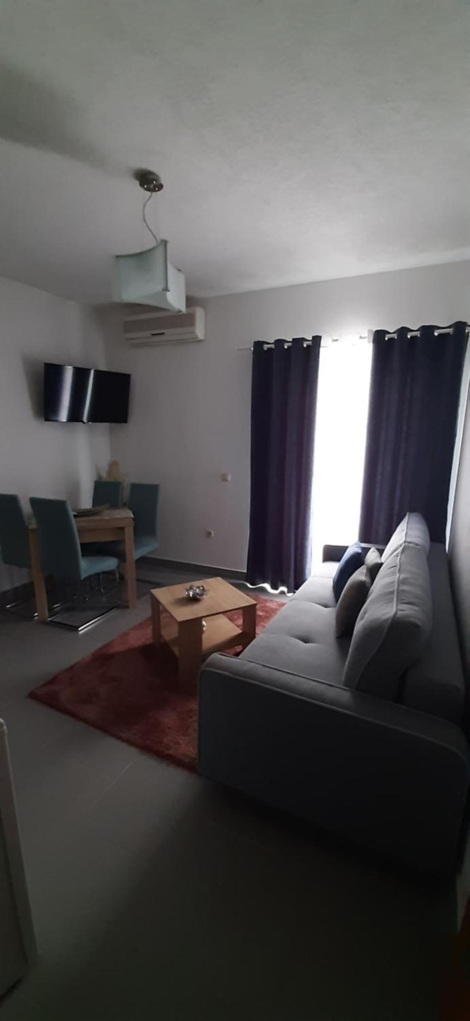 Apartment Narda Baska Voda Bilik gambar
