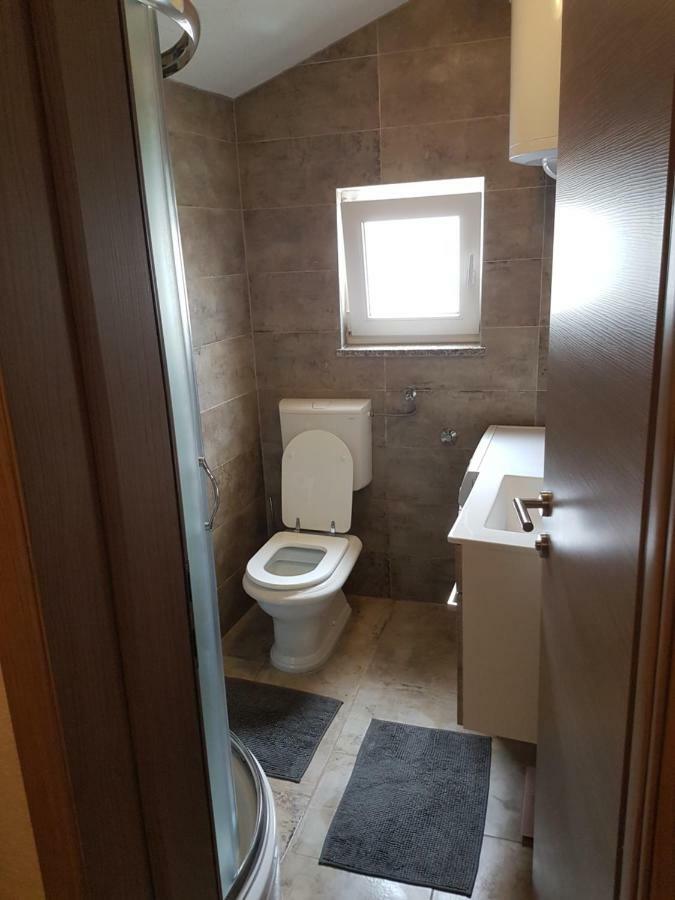 Apartment Narda Baska Voda Luaran gambar