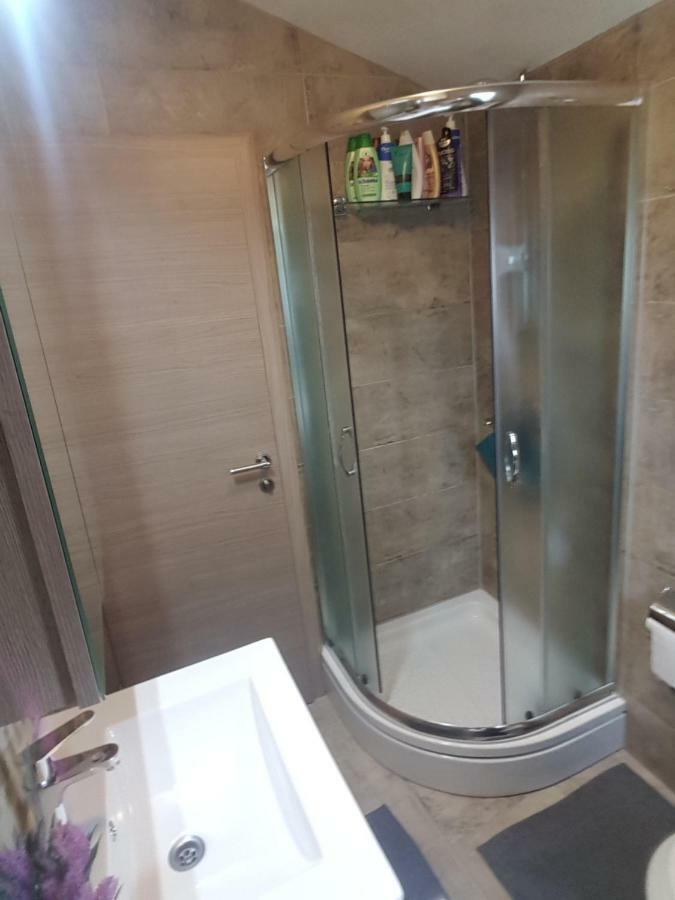 Apartment Narda Baska Voda Luaran gambar